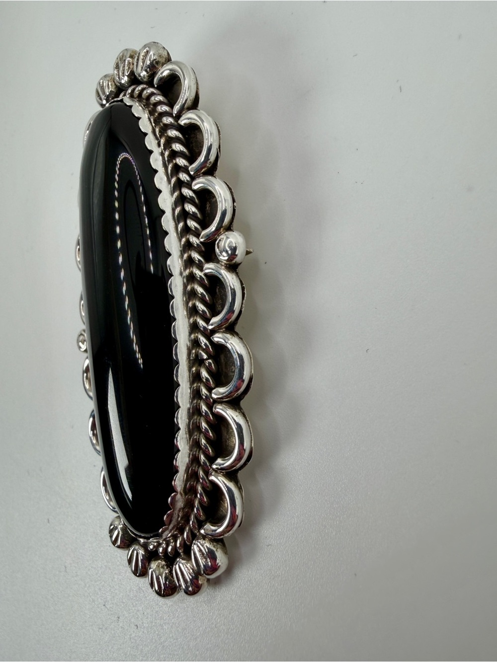 Frederick Chavez Sterling Silver Black Navajo Pin Pendant Large 25g Signed Oval - Picture 6 of 10